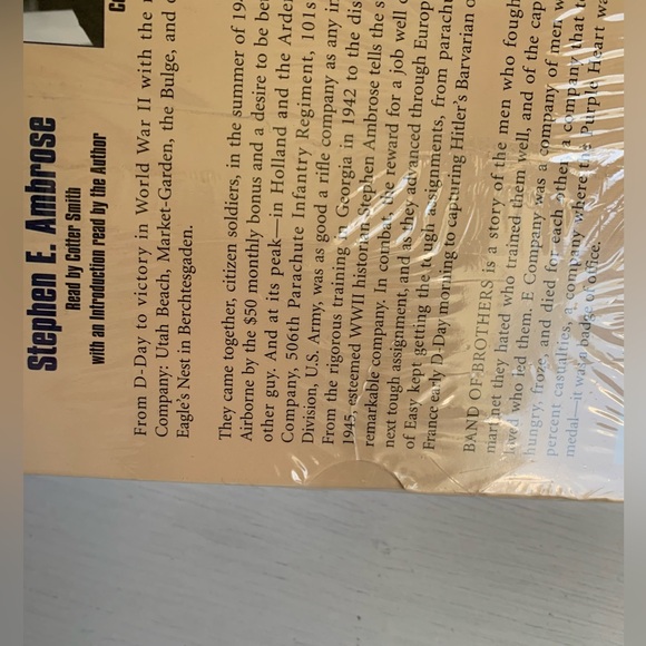 Band of Brothers by Stephen Ambrose Audiobook 4 Cassette Set - Picture 8 of 9